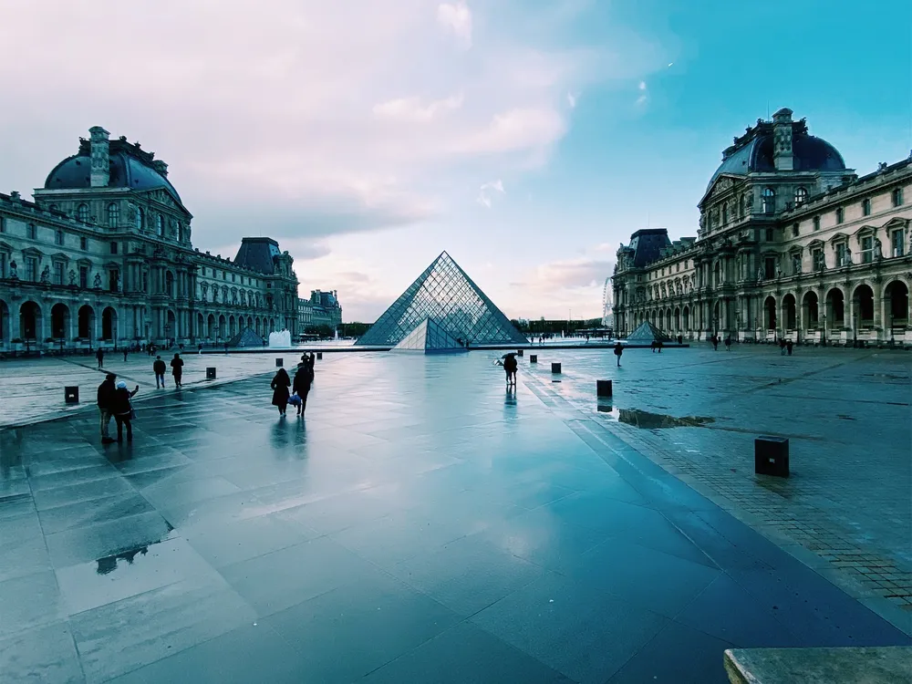 Louvre pyramid