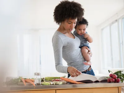 Whether they are left- or right-handed, mothers tend to carry their babies on the left side of their bodies.